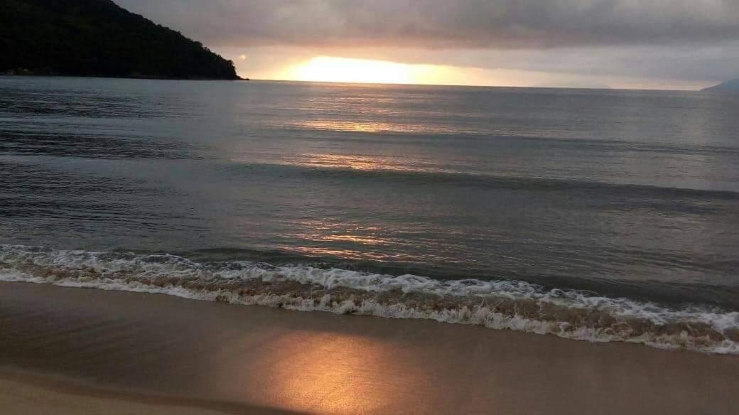 Suites Praia Martin De Sa كاراغواتاتوبا المظهر الخارجي الصورة